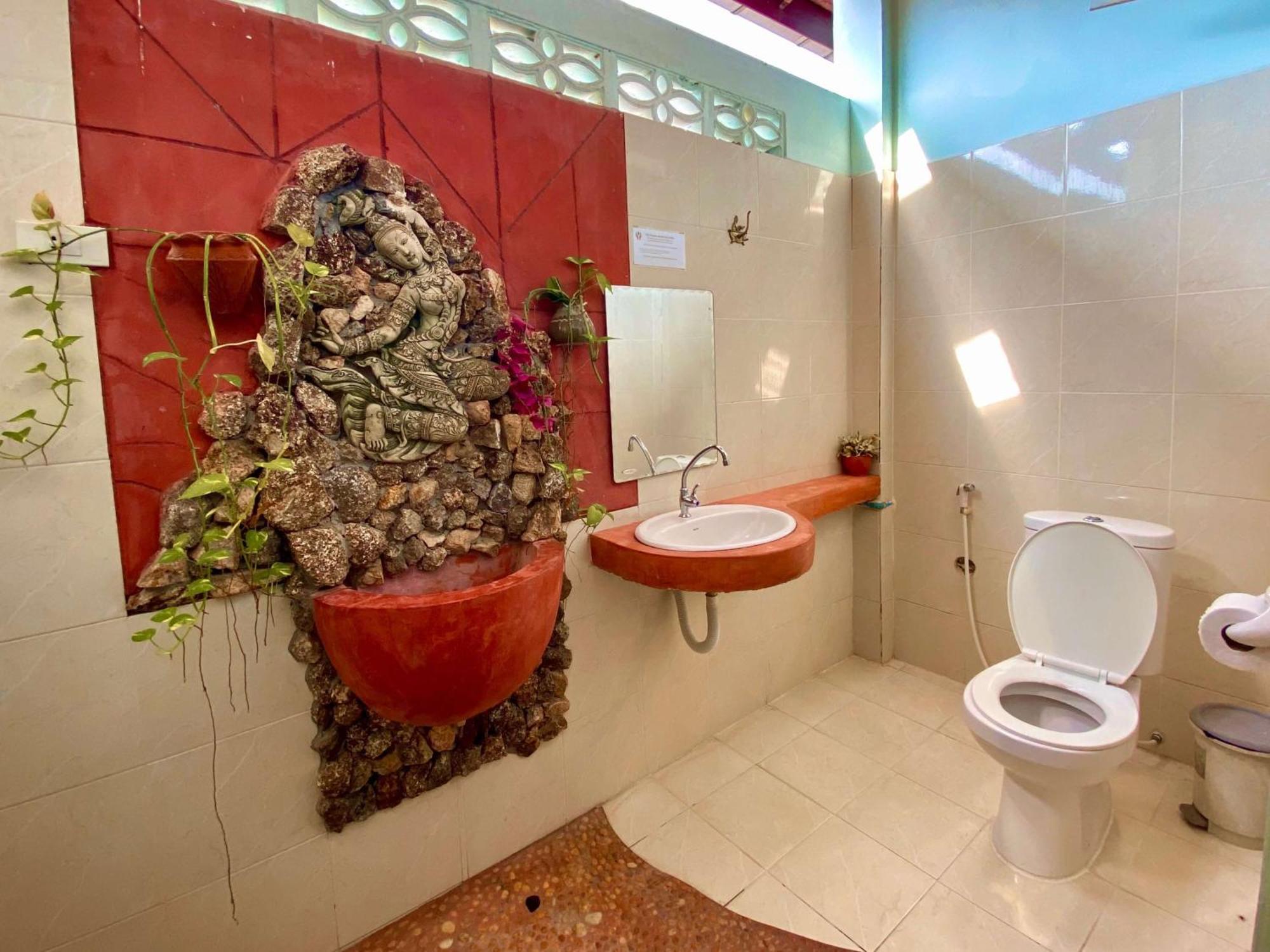 Shanti Lodge Phuket Chalong Dış mekan fotoğraf